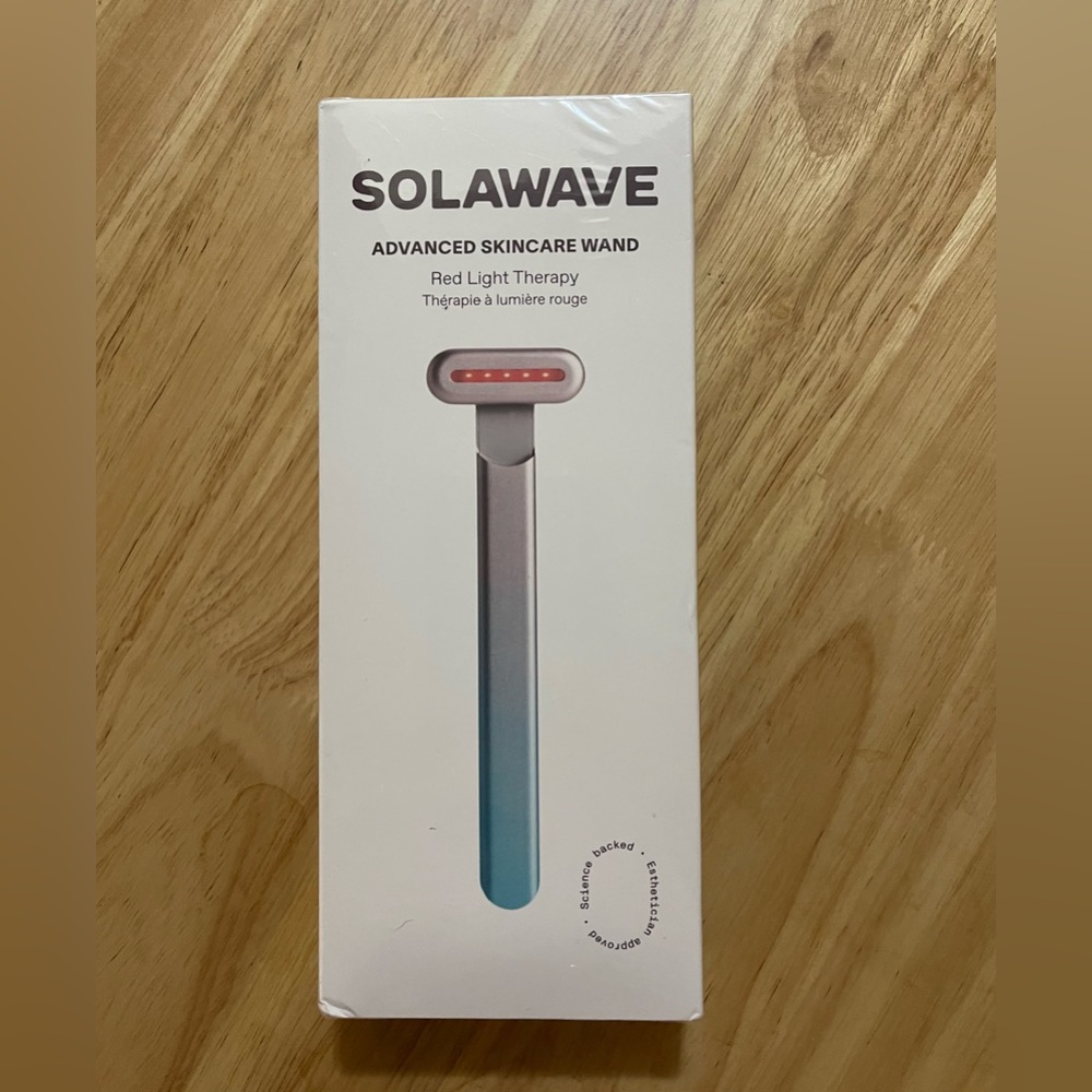 BRAND NEW Solawave Advanced Skincare Wand
